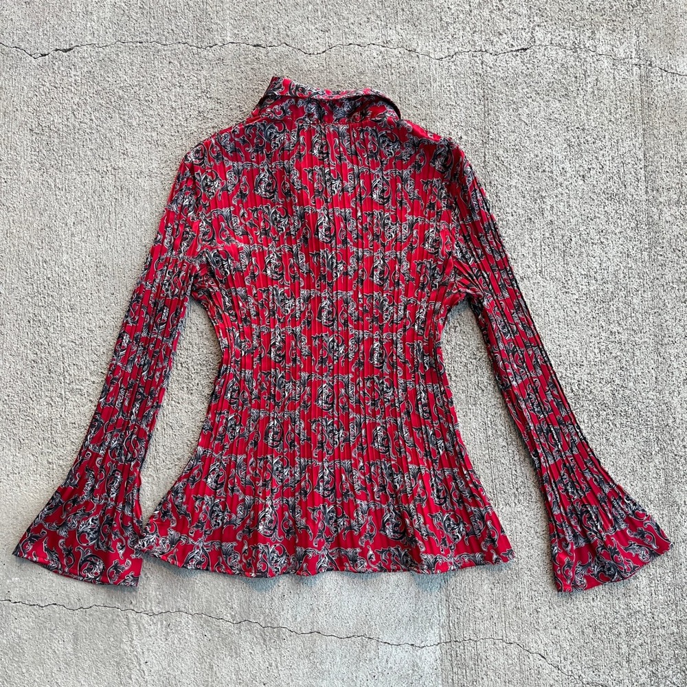 Covington Petite Women's Red Print Pleated Bell Sleeve Blouse Size SP - Picture 4 of 7